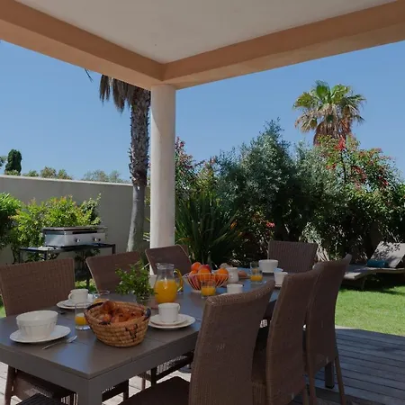 Résidence Marina Rossa Hébergement de vacances Porto-Vecchio (Corsica)