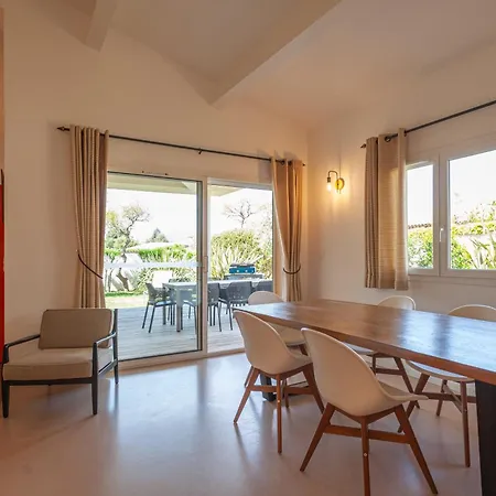 Marina Rossa Tatil Evi