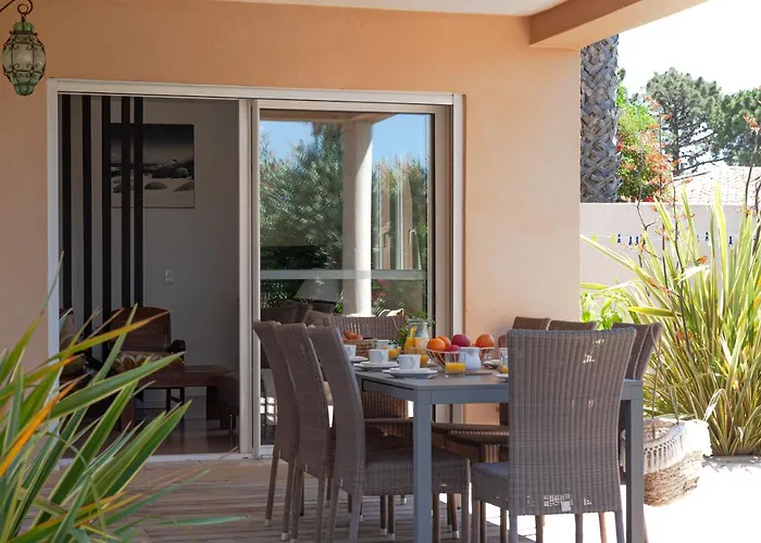 Marina Rossa Tatil Evi